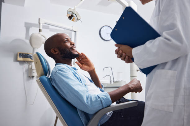Best Emergency Dentist for Knocked-Out Tooth in Fairbury, IL